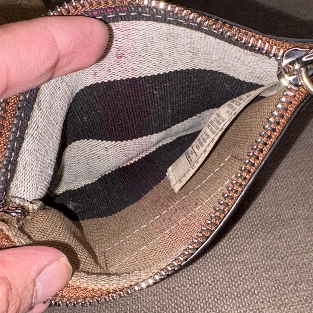 Burberry Ashby House Check Canvas Bucket Crossbody Leather Trim and Tassel - Picture 11 of 15